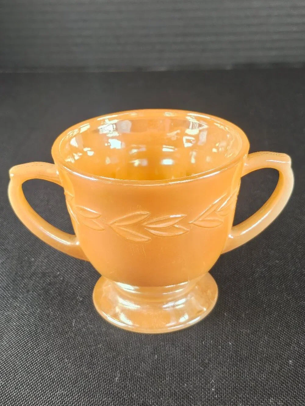 Fire King Peach Luster Laurel Leaf Creamer And Sugar Bowl Set Anchor Hocking